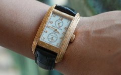 百达翡丽进水有水珠怎么办